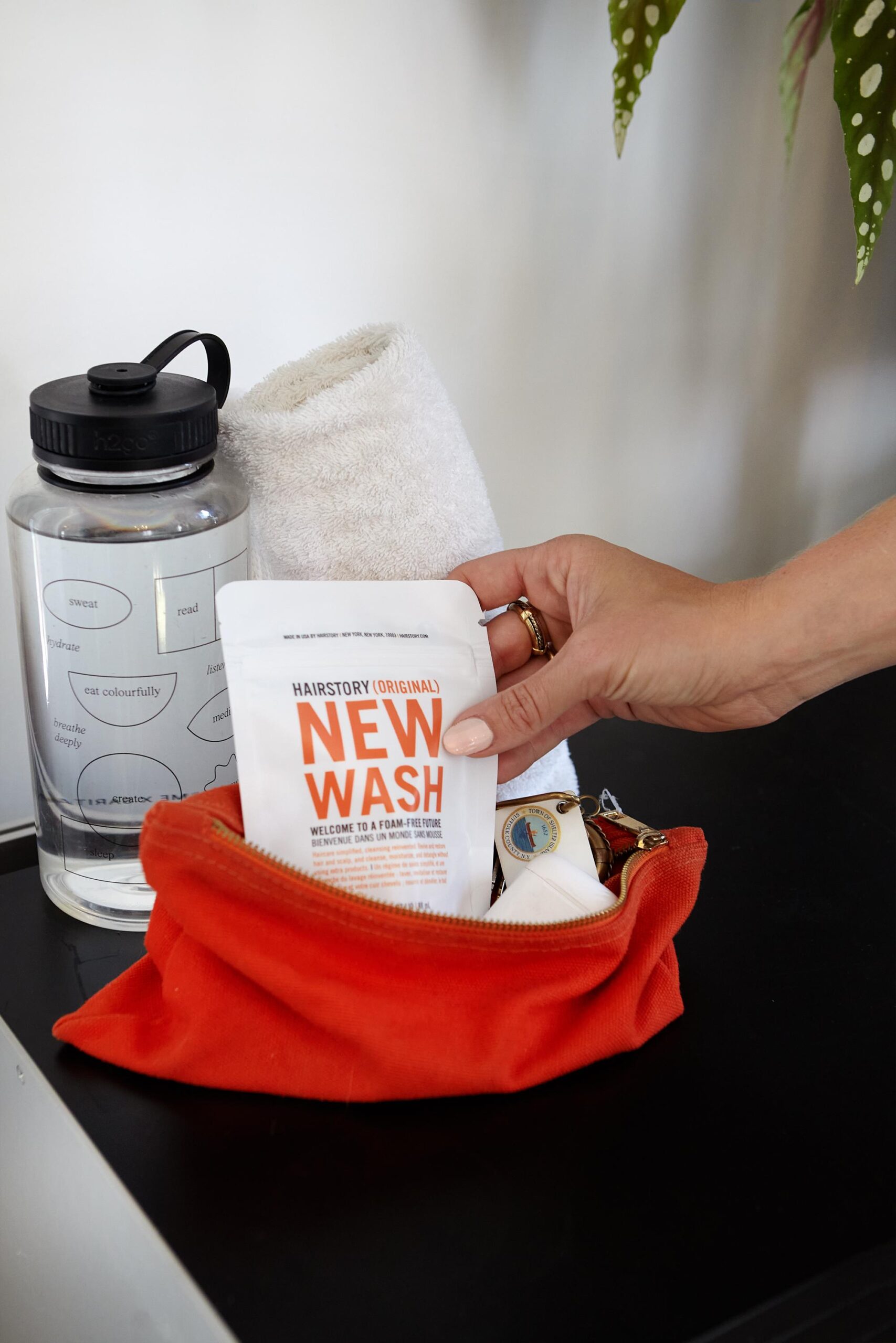 Try Hairstory’s New Wash Original Mini And Only Pay Shipping Today!