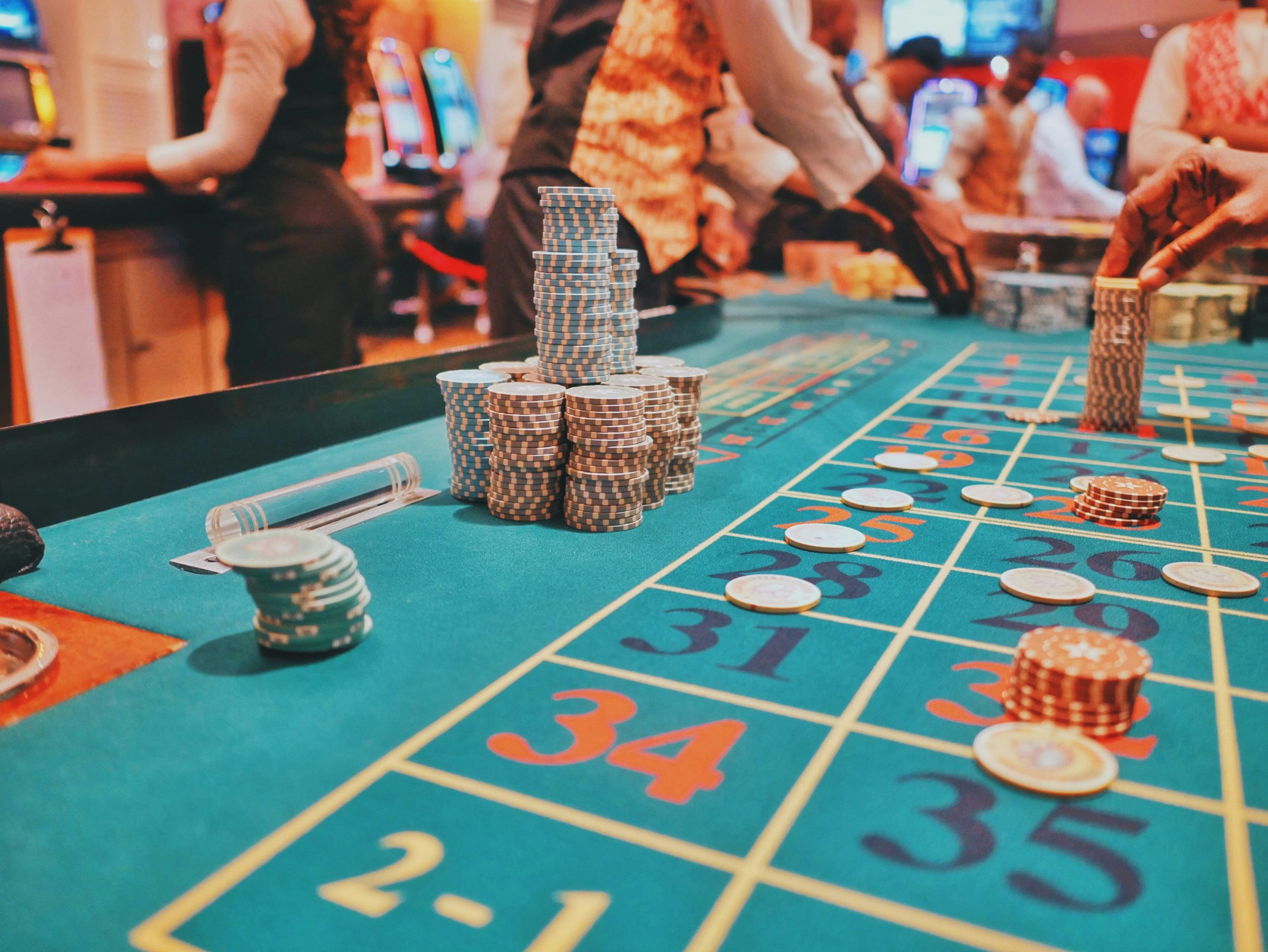 Essential Safety Tips for Playing Slots Online