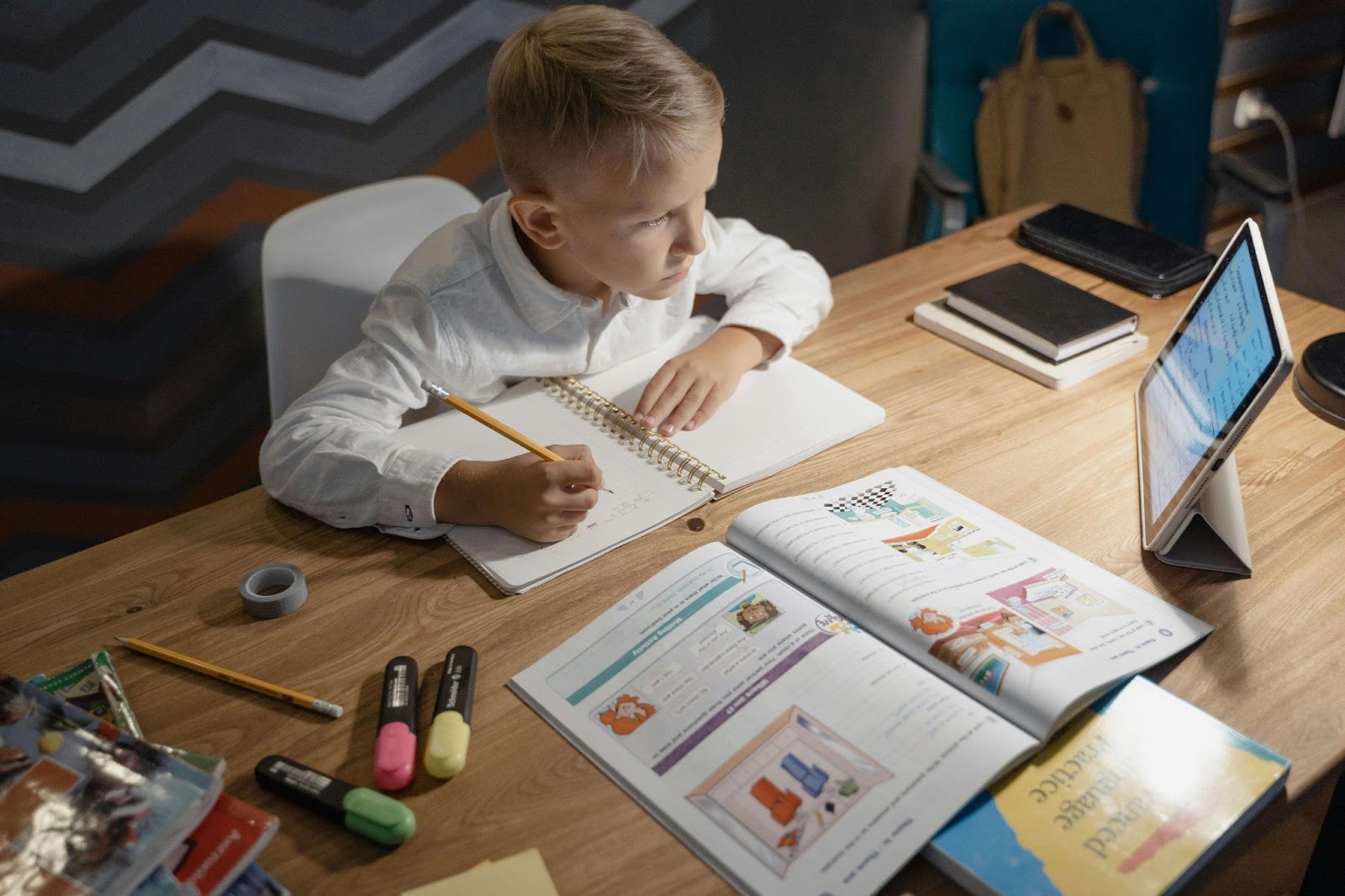 How ELA Helps You Learn Languages Faster