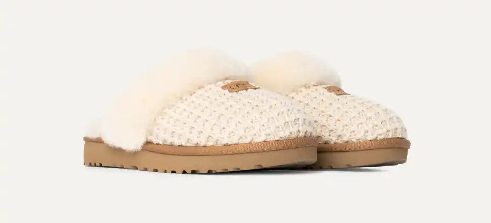 UGG Women's Cozy Slipper 