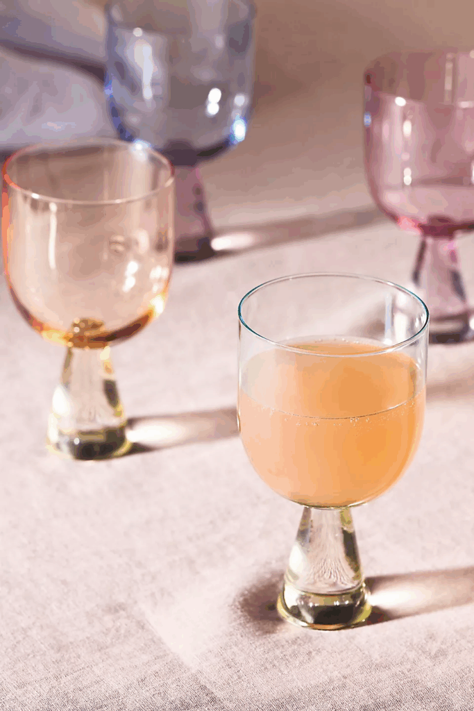 Gifts for your mother in law:Ramona Wine Glasses
