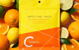 The 5-Minute Holiday Glow Mask Beauty Editors Are Calling Their Secret Weapon