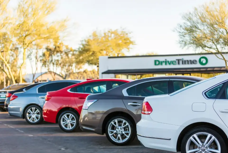 5 Reasons Buyers Are Choosing DriveTime Over Traditional Dealerships